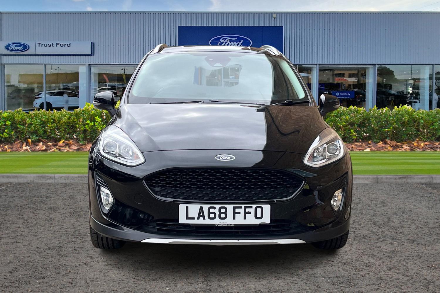 Ford FIESTA Photo 5