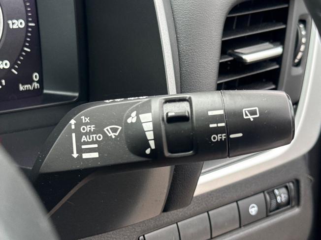 NISSAN Qashqai Photo 29