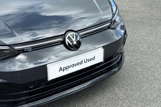 Volkswagen Golf Photo 50