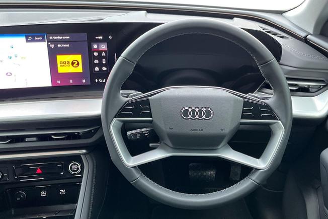 AUDI Q5 Photo 11