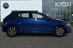 VOLKSWAGEN Polo Photo 4