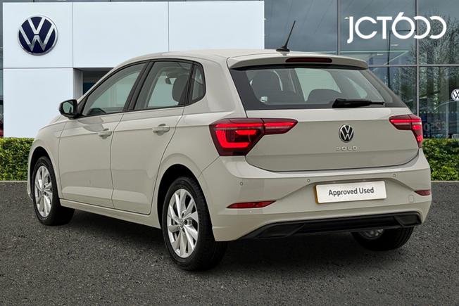 VOLKSWAGEN Polo Photo 3