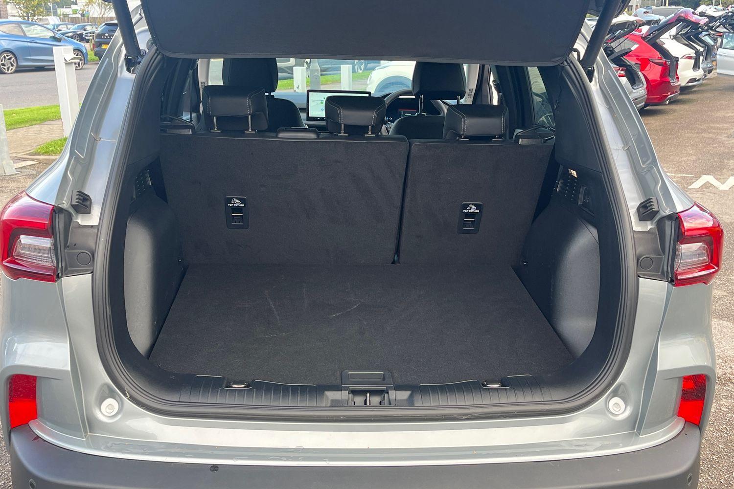 Ford KUGA Photo 20