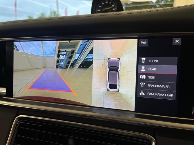 PORSCHE Panamera Photo 41