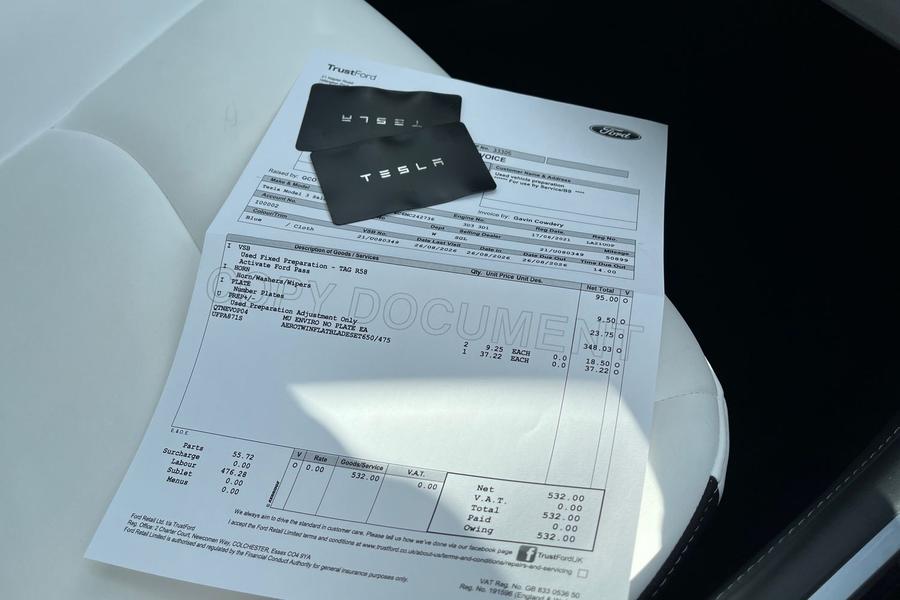 TESLA Model 3 Photo autoimg-cea19553ef982f00d1b14b09a5b7ef4b111d90a1.jpg
