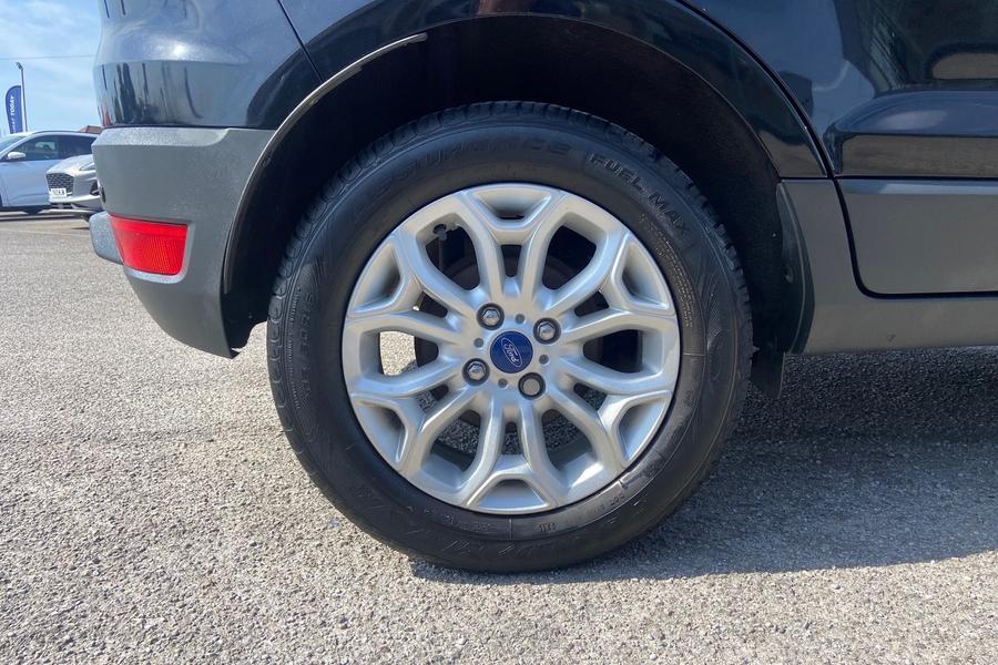 Ford ECOSPORT Photo autoimg-cea35e28fe19cab346ec9e4efb684a12176d53f1.jpg