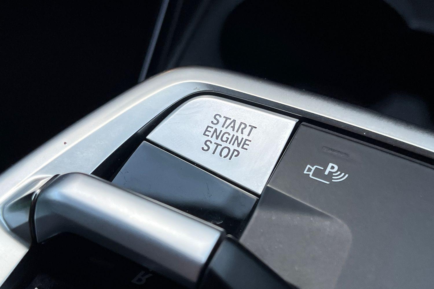 BMW 2 SERIES Photo 36