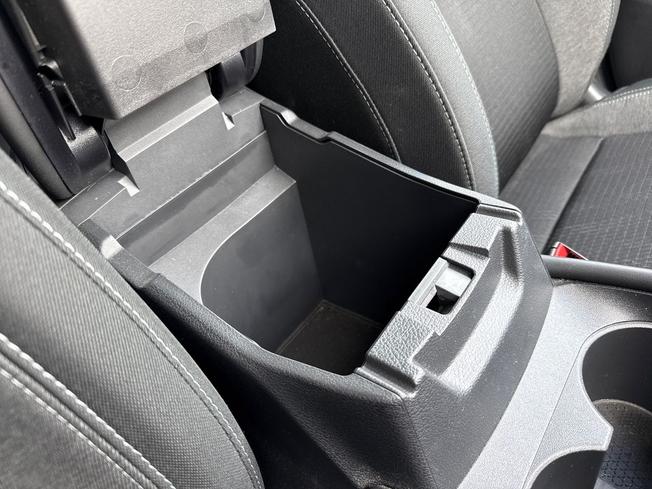 NISSAN Qashqai Photo 56