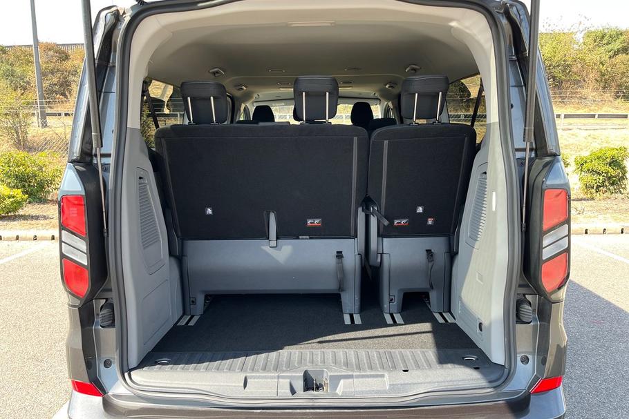 Used Ford TOURNEO CUSTOM WN26TXC 6
