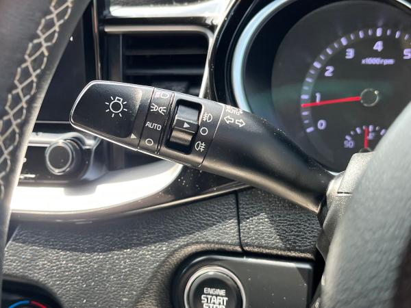 Kia Ceed Photo autoimg-ceaeaff9b55aa5fb4a94c940cd29c3fc6955a699.jpg