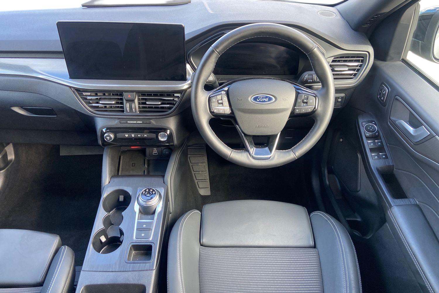 Ford KUGA Photo 10