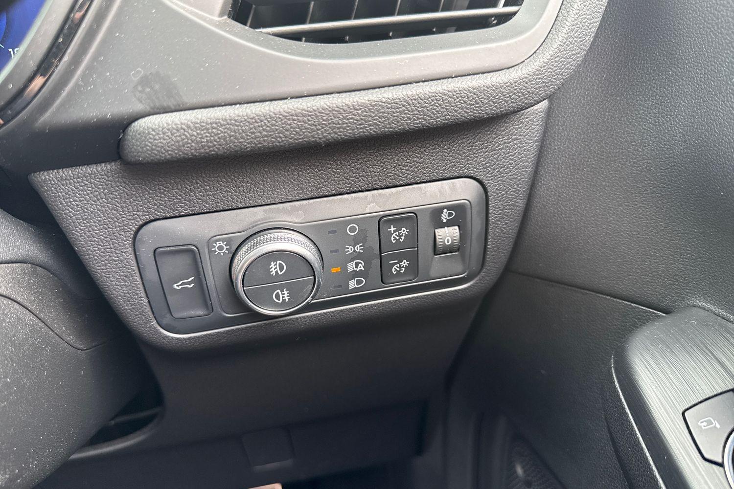 Ford Kuga Photo 28