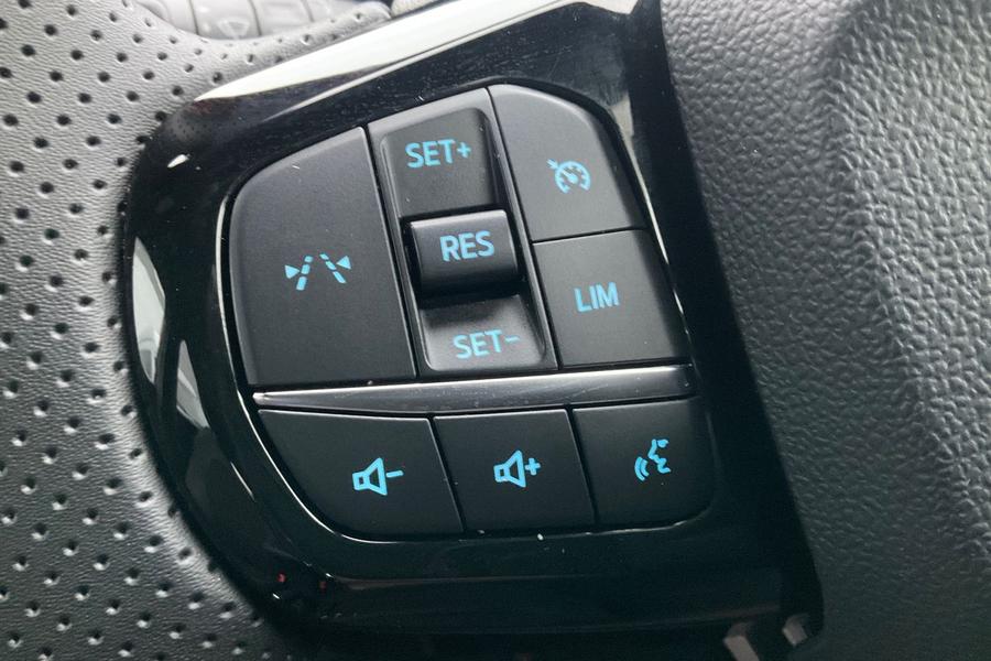 Ford Puma Photo autoimg-ceb46b7d07e597531389bc3b61a61754cfedc3f2.jpg