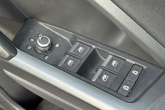 AUDI Q3 Photo 31