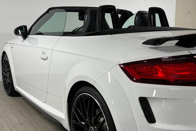 AUDI TT Photo 29