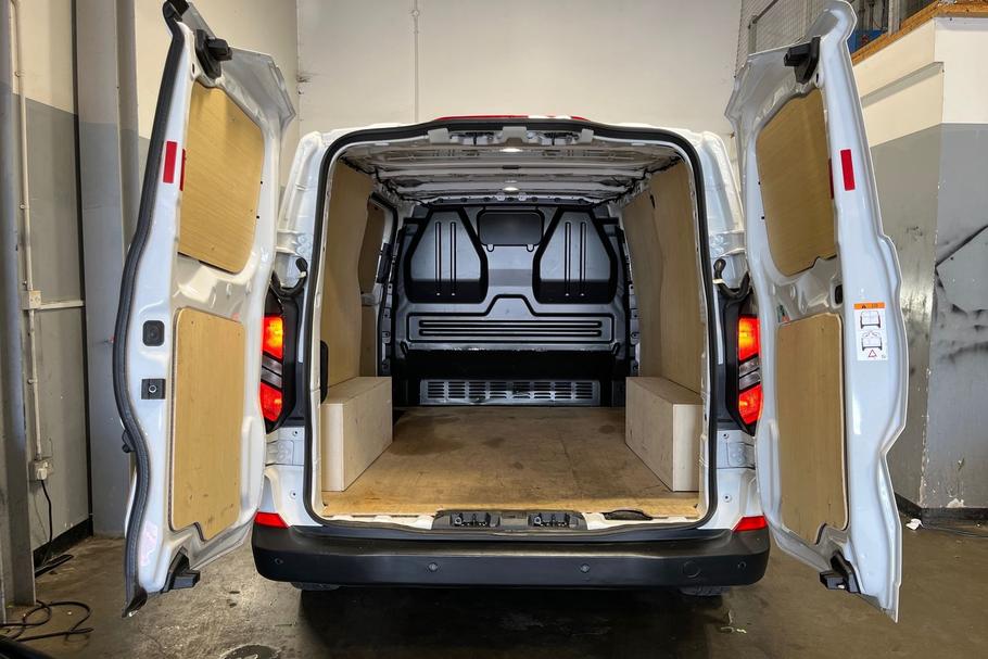 Used Ford TRANSIT CUSTOM LC74NCV 6