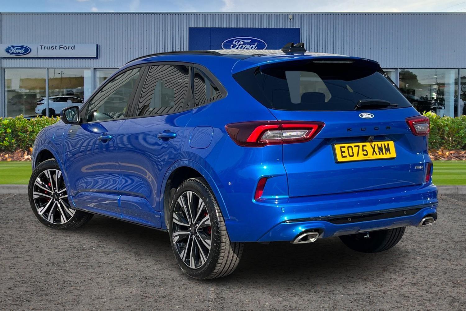 Ford KUGA Photo 1