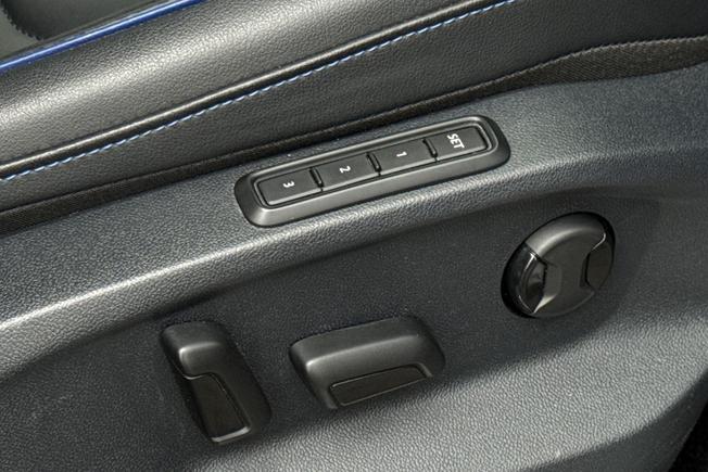 VOLKSWAGEN Tiguan Photo 23