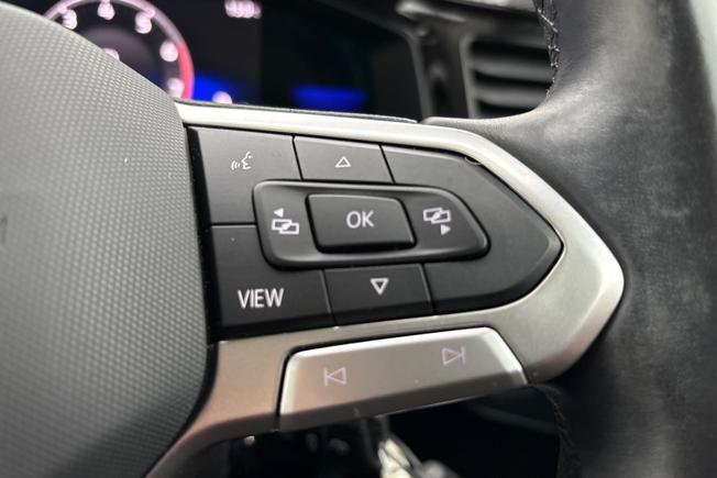 VOLKSWAGEN Polo Photo 17