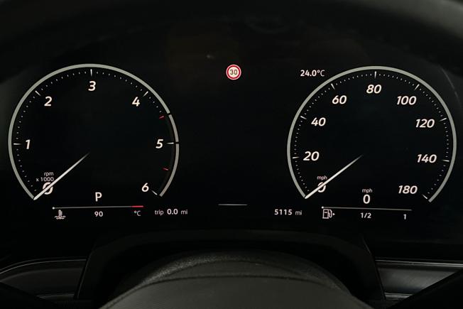 VOLKSWAGEN Touareg Photo 15