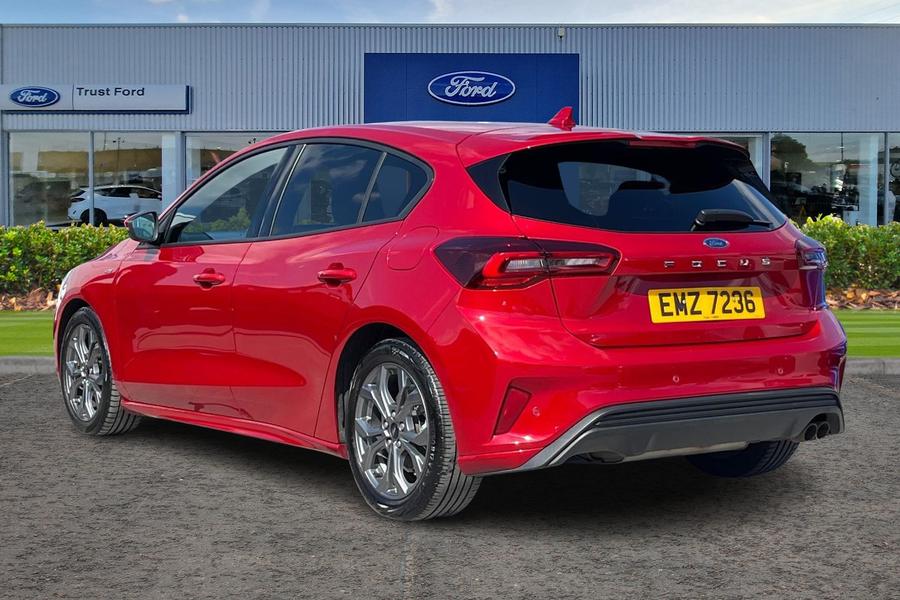 Ford Focus Photo autoimg-cec4c7f4517c4a6ad602c73f389cde99eb1f2d4d.jpg
