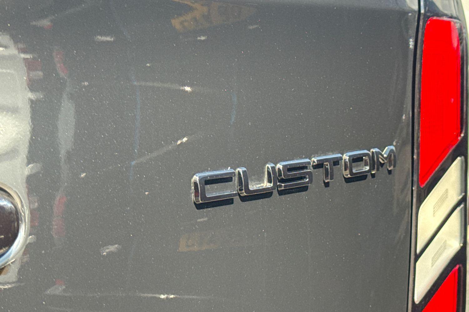Ford TRANSIT CUSTOM Photo 19