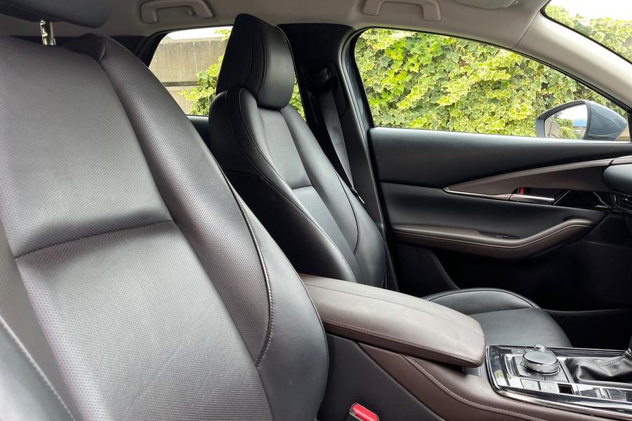 Mazda CX-30 Photo autoimg-cecb82ecc6331d1f09edbaf65a6e330eb67dc228.jpg