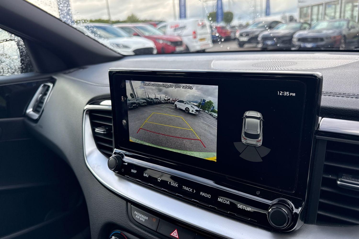 Kia XCEED Photo 22