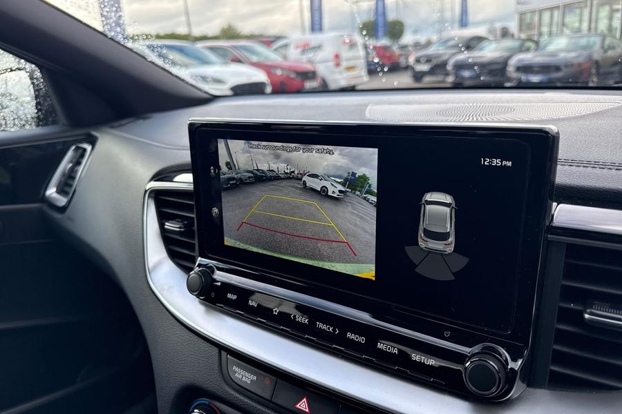 Kia XCEED Photo autoimg-cecf7ddc9c90e8fb86457964161d83a5d7eac2a3.jpg