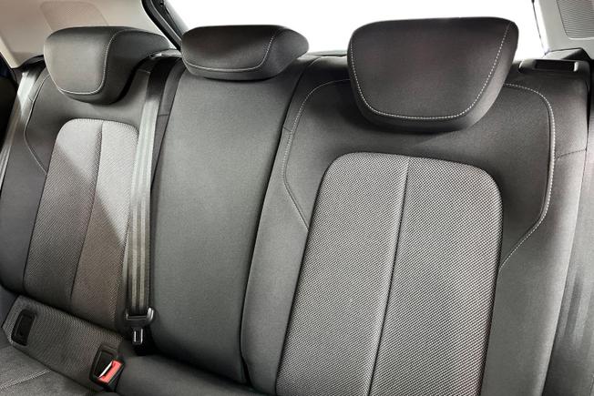 AUDI Q2 Photo 9