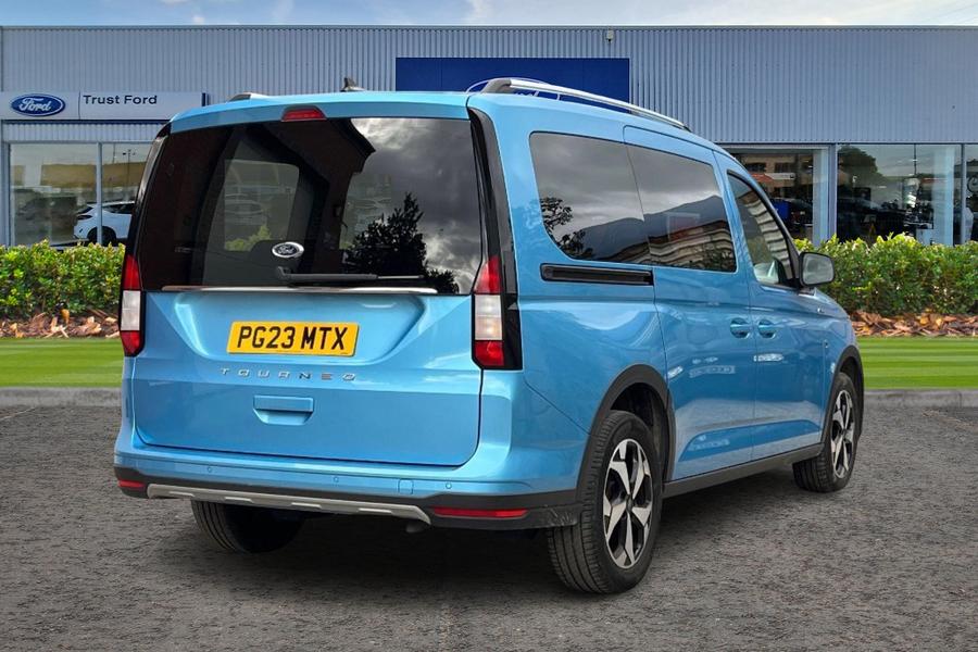 Ford TOURNEO CONNECT Photo autoimg-ced519341654a5917b87dd729215444df1eac8ab.jpg
