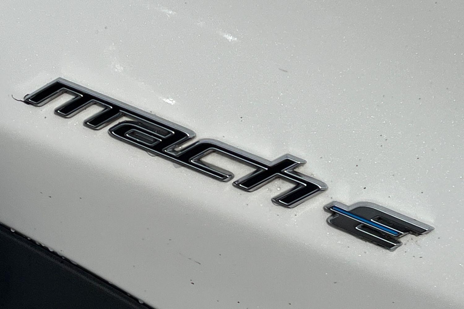 Ford Mustang Mach-E Photo 39