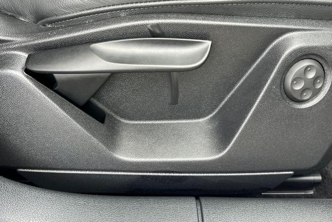 AUDI Q2 Photo 48