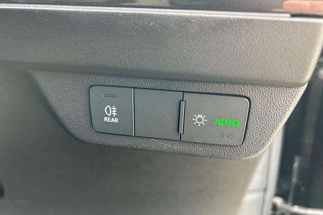 Audi Q4 E-Tron Photo 38