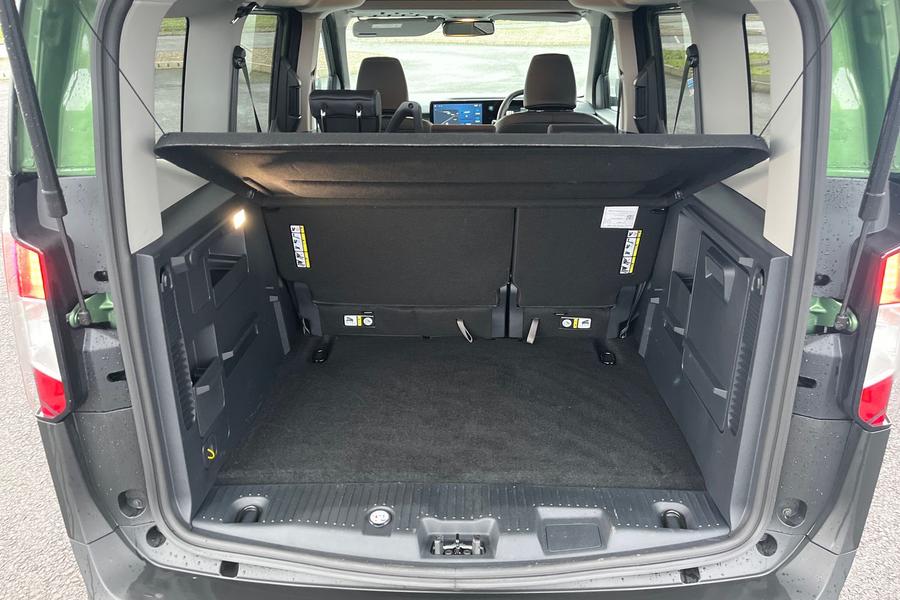 Ford E-Tourneo Courier Photo autoimg-cedc0be2e3df5016201d3a9075d96ddc2a6166bb.jpg