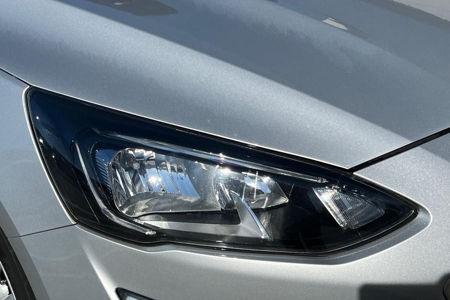 Ford FOCUS Photo autoimg-cedd609641ae842783d1a54c8853d8d4f73ff808.jpg