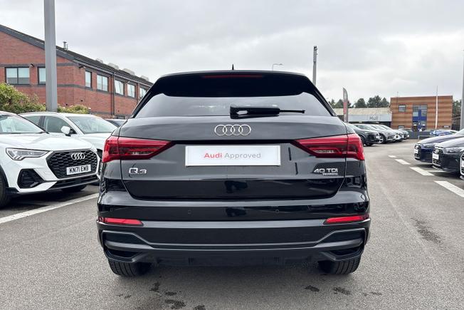 Audi Q3 Photo 35