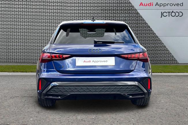 AUDI A3 Photo 7