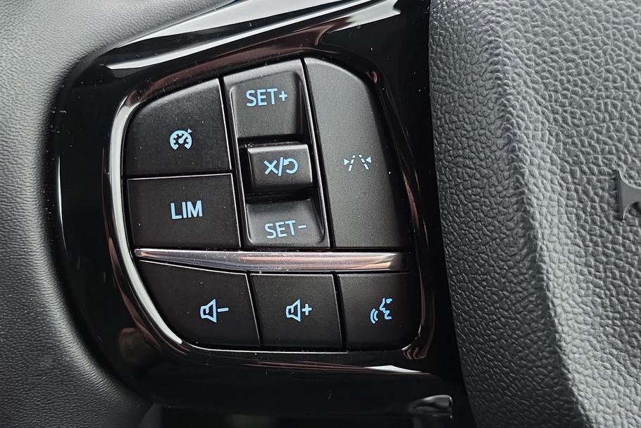 Used FORD TRANSIT CUSTOM WR75MXD 30