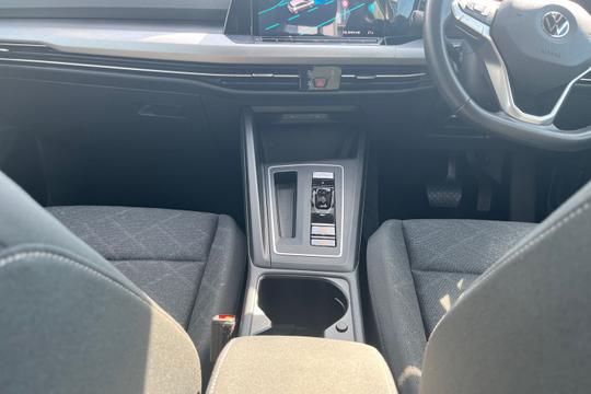 Volkswagen Golf Photo autoimg-cee4f919c36fd0fa44785d55384ef6b88b829b19.jpg
