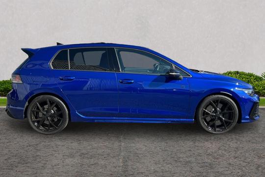 Volkswagen Golf Photo autoimg-cee7d4eb38febb5b7efa33a2caa518507f4d08c0.jpg