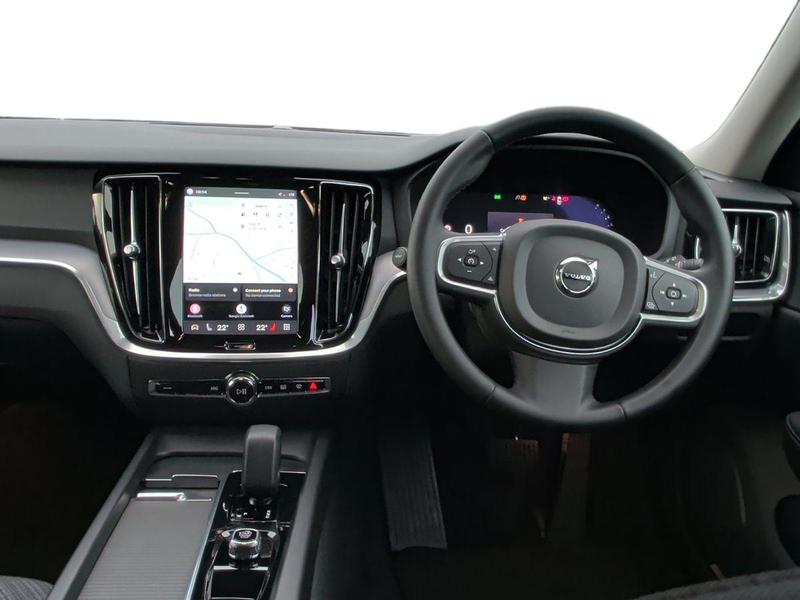 Used Volvo V60 FP23AOF 11