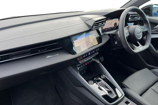 AUDI A3 Photo 2