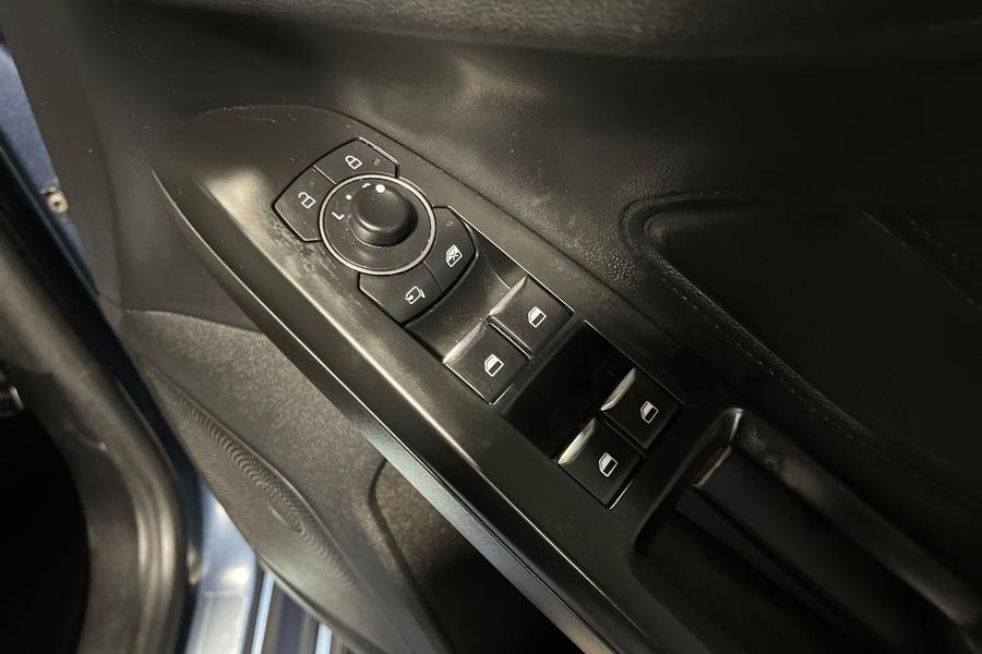 Ford FOCUS Photo autoimg-cef4faf426fa3167556a9da0aabb7f785bb63842.jpg