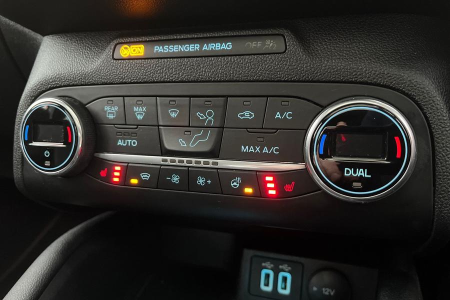 Ford Focus Photo autoimg-cef5052473b2709033092af78e866e506823d676.jpg
