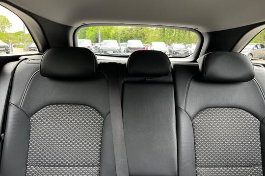 Kia Ceed Photo autoimg-cef5fcb0521cd3f84a74e00550aa2ba8b1cc05c4.jpg
