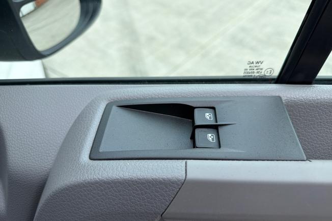 VOLKSWAGEN Crafter Photo 36