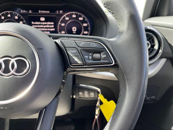 Audi Q2 Photo autoimg-cef6fef01b4bc1db17057e2641d613629fed1f85.jpg