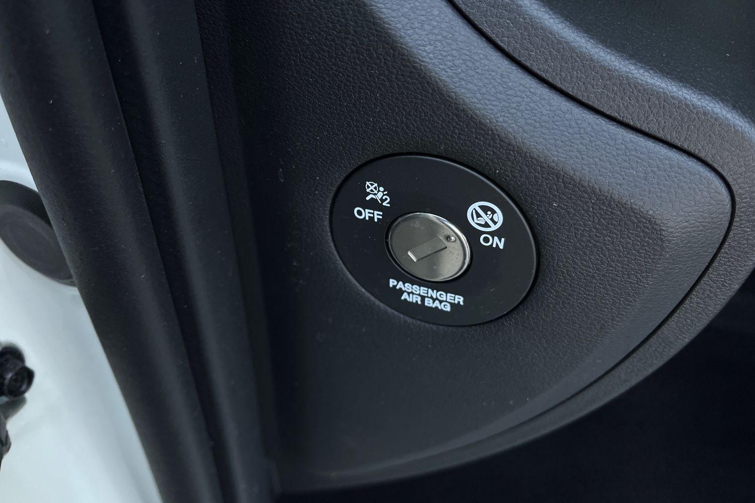 Hyundai INSTER Photo 22