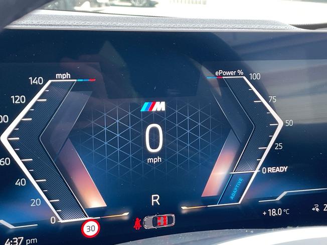 BMW I4 Photo 15